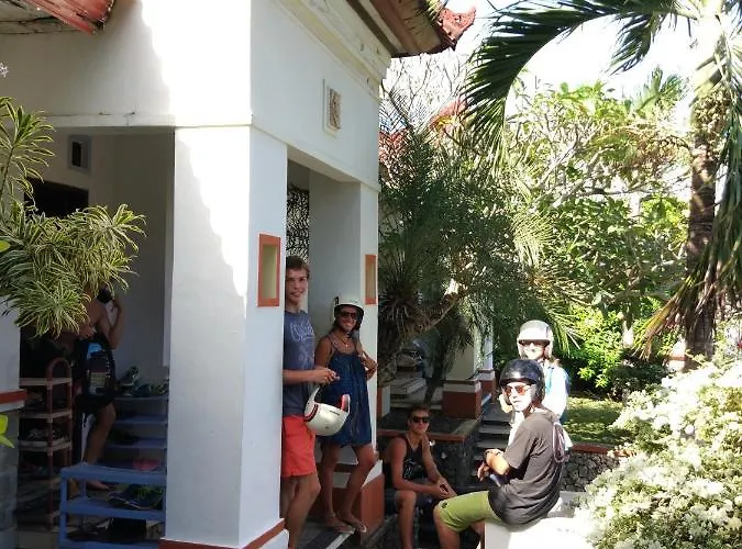 Karma Backpacker House Hostel *
