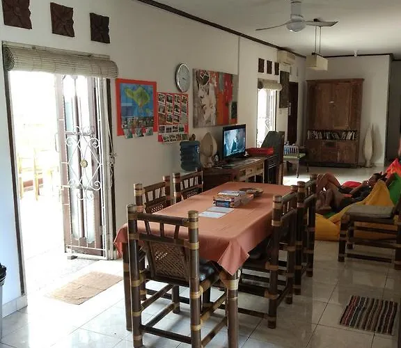 Karma Backpacker House Uluwatu (Bali)