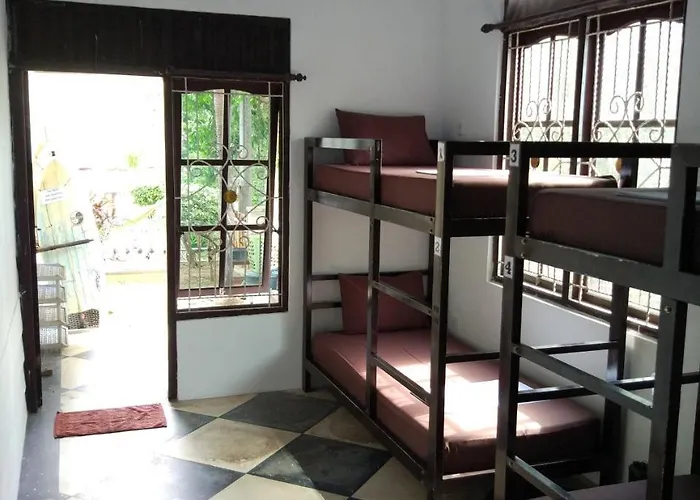 Hostel Karma Backpacker House *